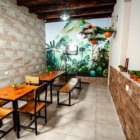 Capital Hostel (Adults Only) Сан-Хуан Экстерьер фото